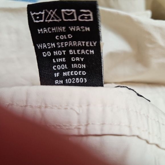 Briggs New York Women's Shorts New sz !2 Cotton Beige 5.5 in inseam - Picture 9 of 11